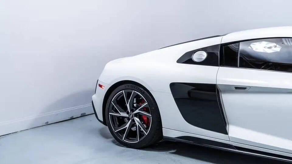 used 2022 Audi R8 car, priced at $170,500