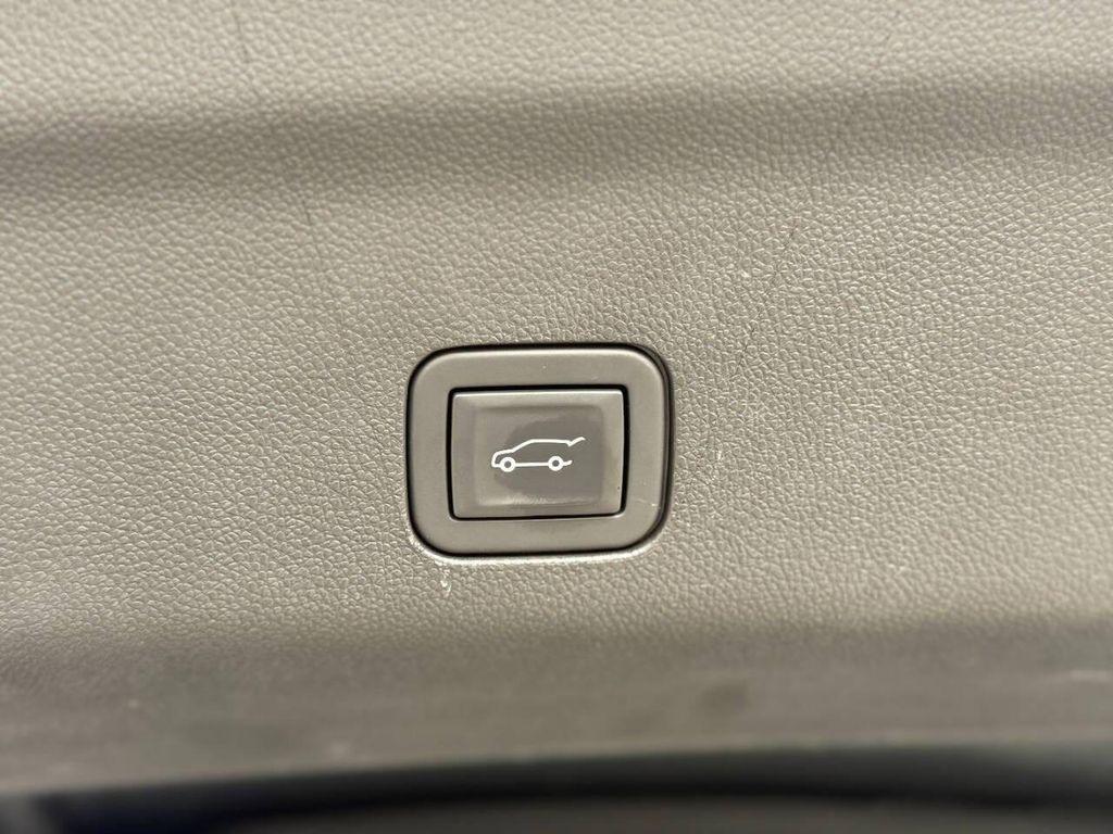 used 2021 Chevrolet Tahoe car, priced at $54,400