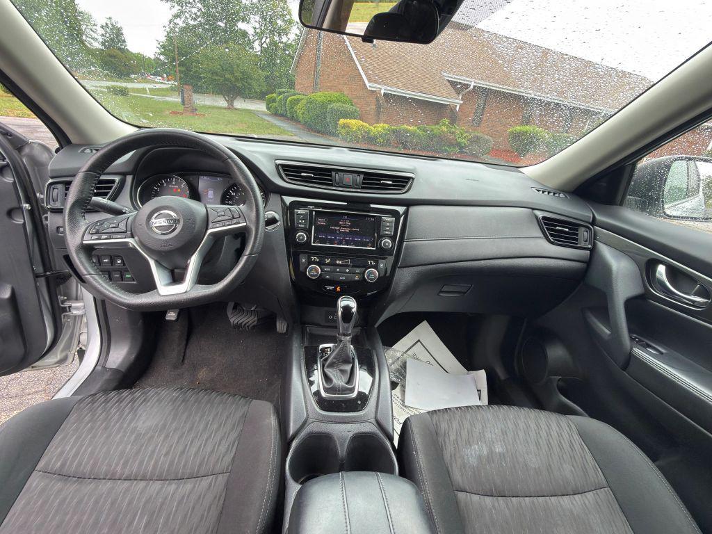 used 2020 Nissan Rogue car, priced at $8,975