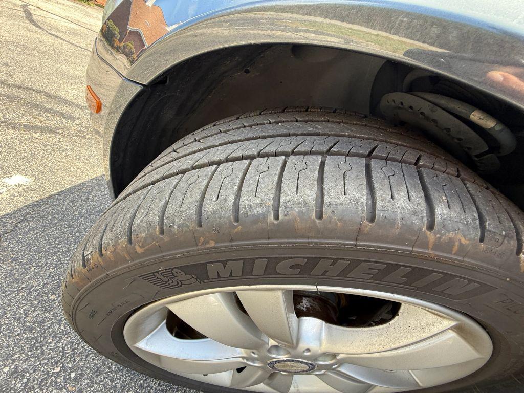 used 2010 Mercedes-Benz SLK-Class car, priced at $13,500