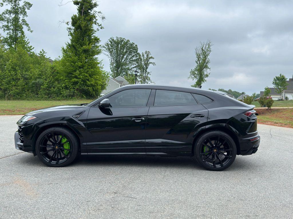 used 2020 Lamborghini Urus car, priced at $210,900