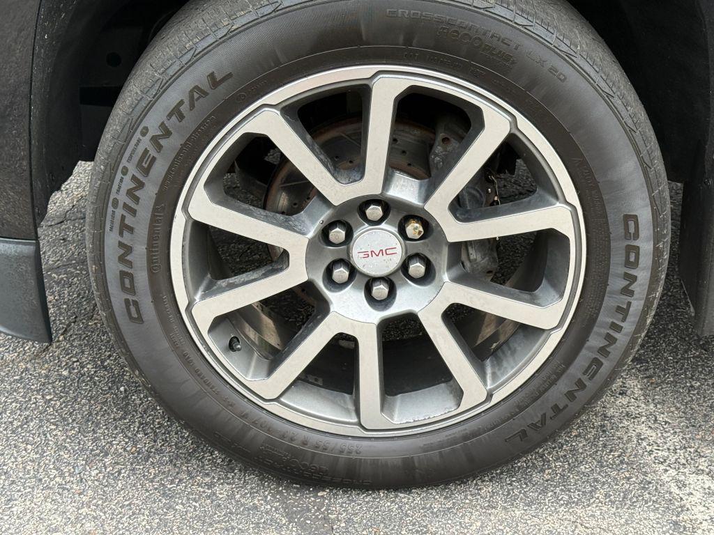 used 2018 GMC Canyon car, priced at $20,975