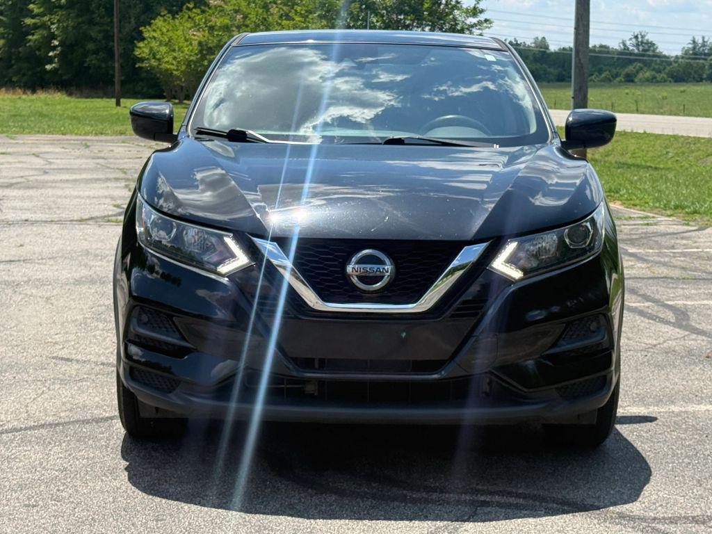 used 2020 Nissan Rogue Sport car, priced at $10,500