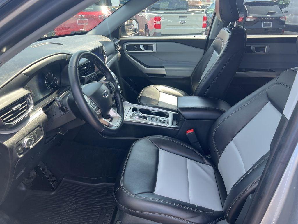 used 2022 Ford Explorer car, priced at $31,900