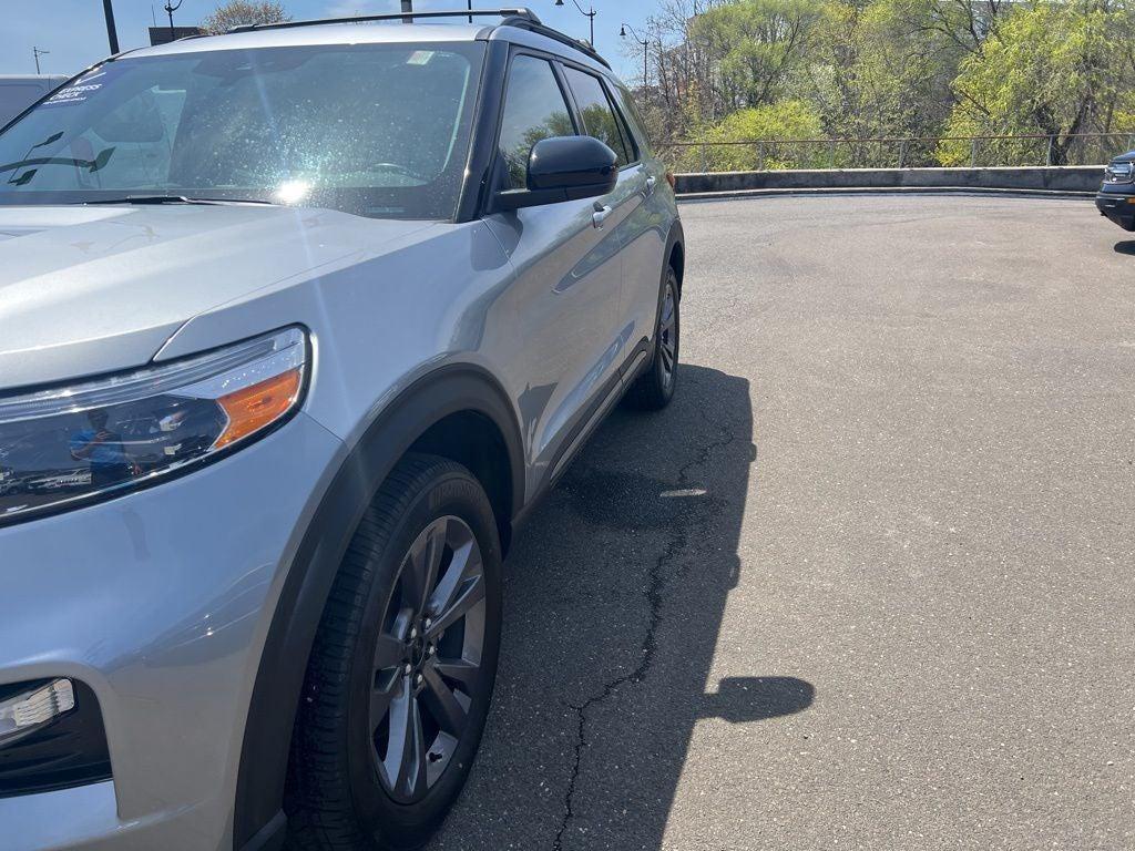 used 2022 Ford Explorer car, priced at $31,900