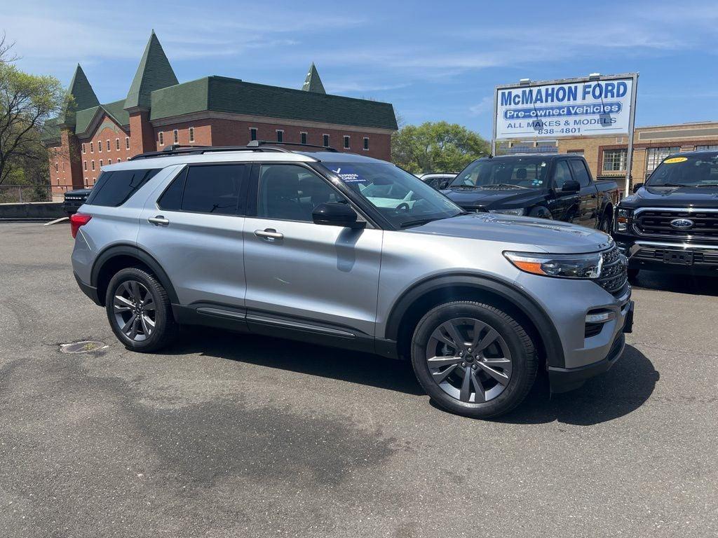used 2022 Ford Explorer car, priced at $31,900