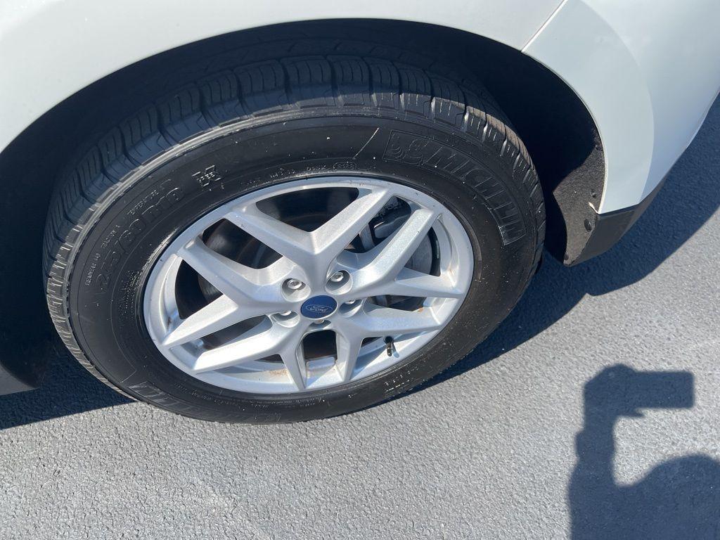 used 2022 Ford Edge car, priced at $26,900