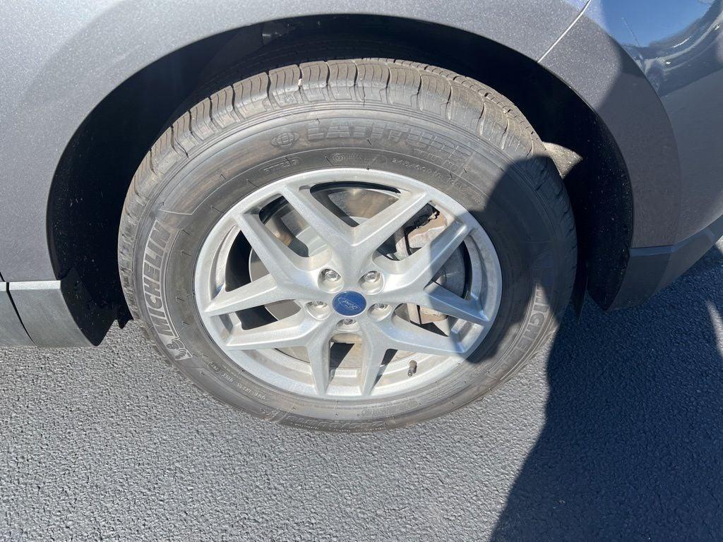 used 2022 Ford Edge car, priced at $23,000