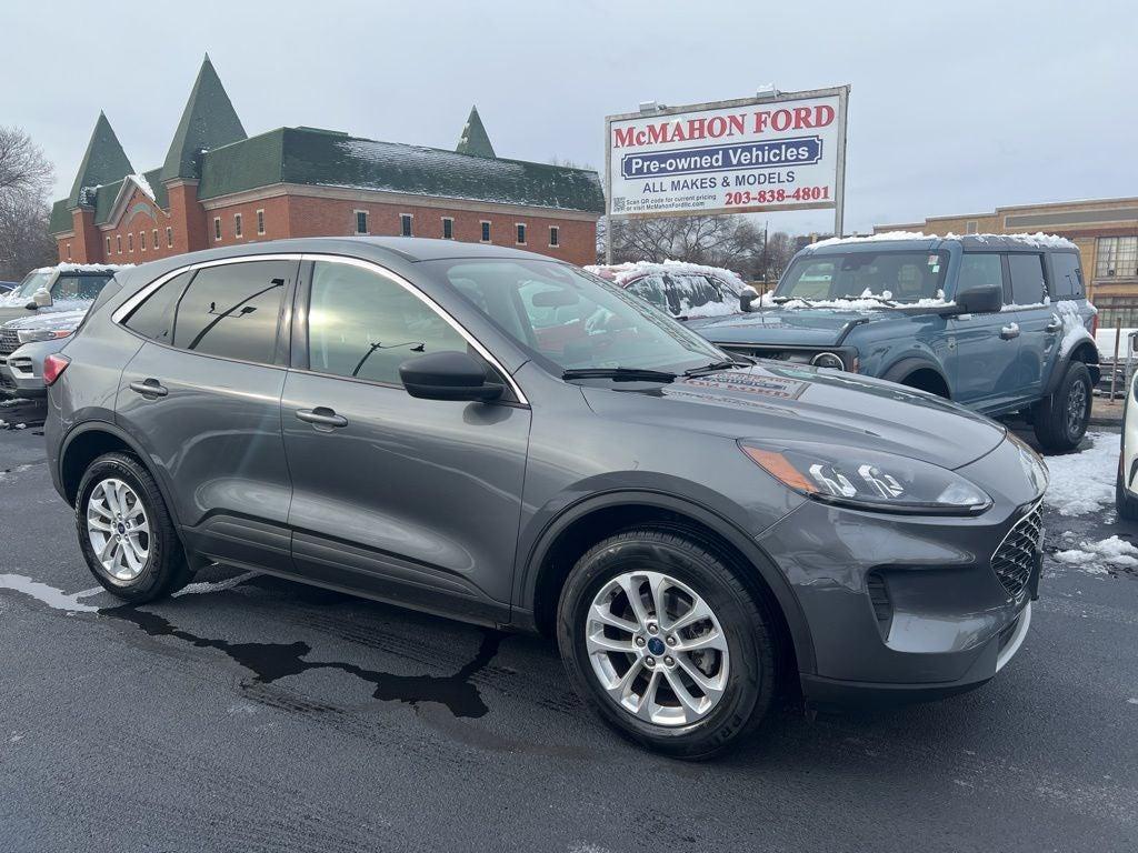 used 2022 Ford Escape car, priced at $19,450