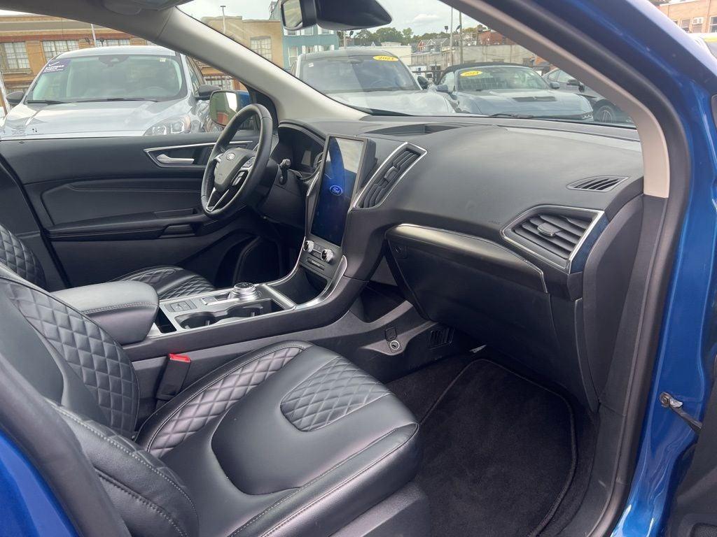 used 2024 Ford Edge car, priced at $27,000