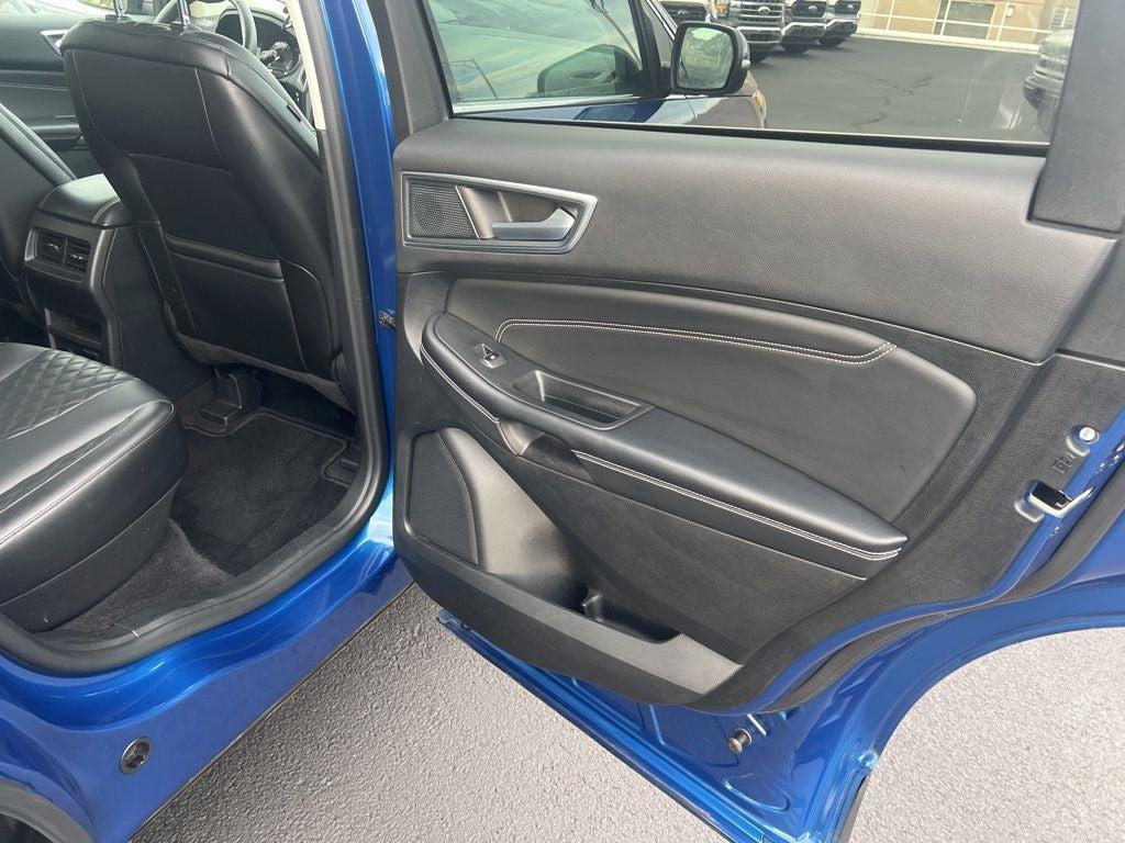 used 2024 Ford Edge car, priced at $27,000
