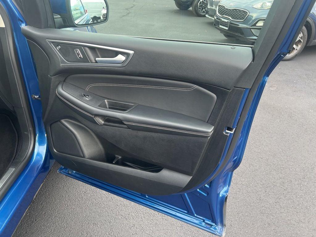 used 2024 Ford Edge car, priced at $27,000