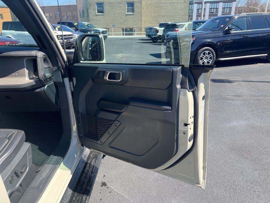 used 2025 Ford Bronco car, priced at $45,900