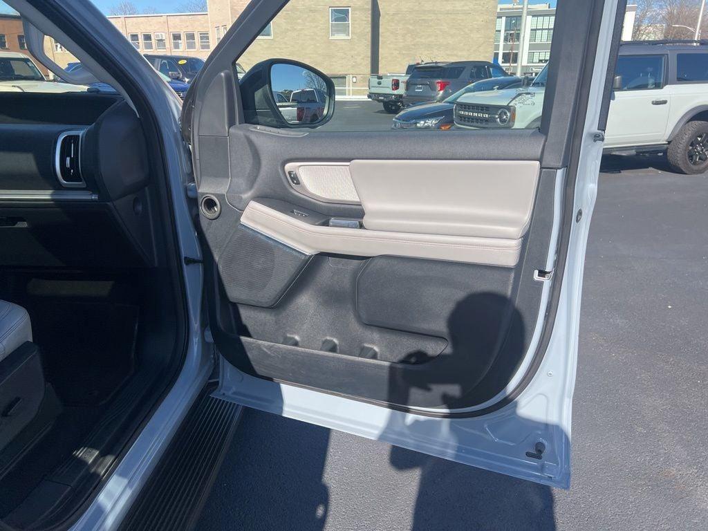 used 2025 Ford Expedition Max car, priced at $62,950