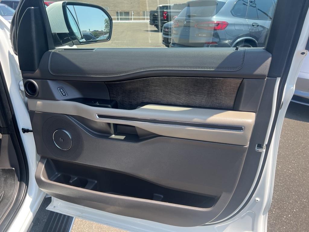used 2021 Ford Expedition car, priced at $42,700