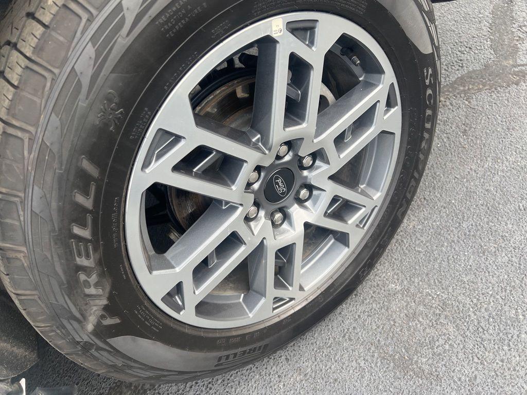 used 2025 Ford Expedition car, priced at $59,000