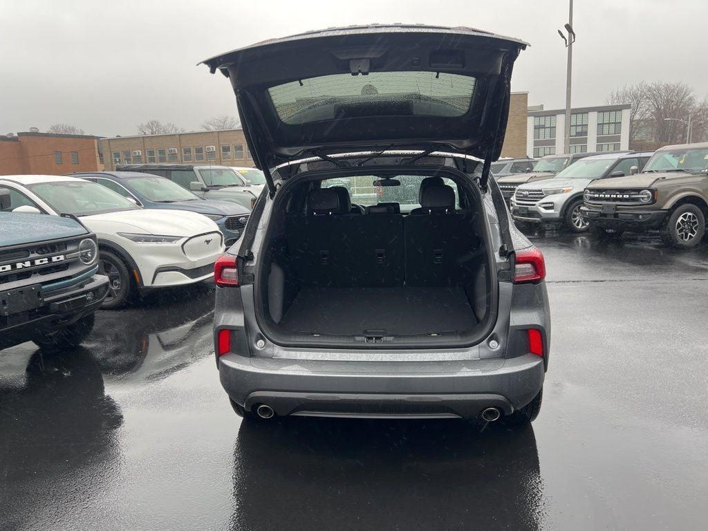 used 2023 Ford Escape car, priced at $26,950