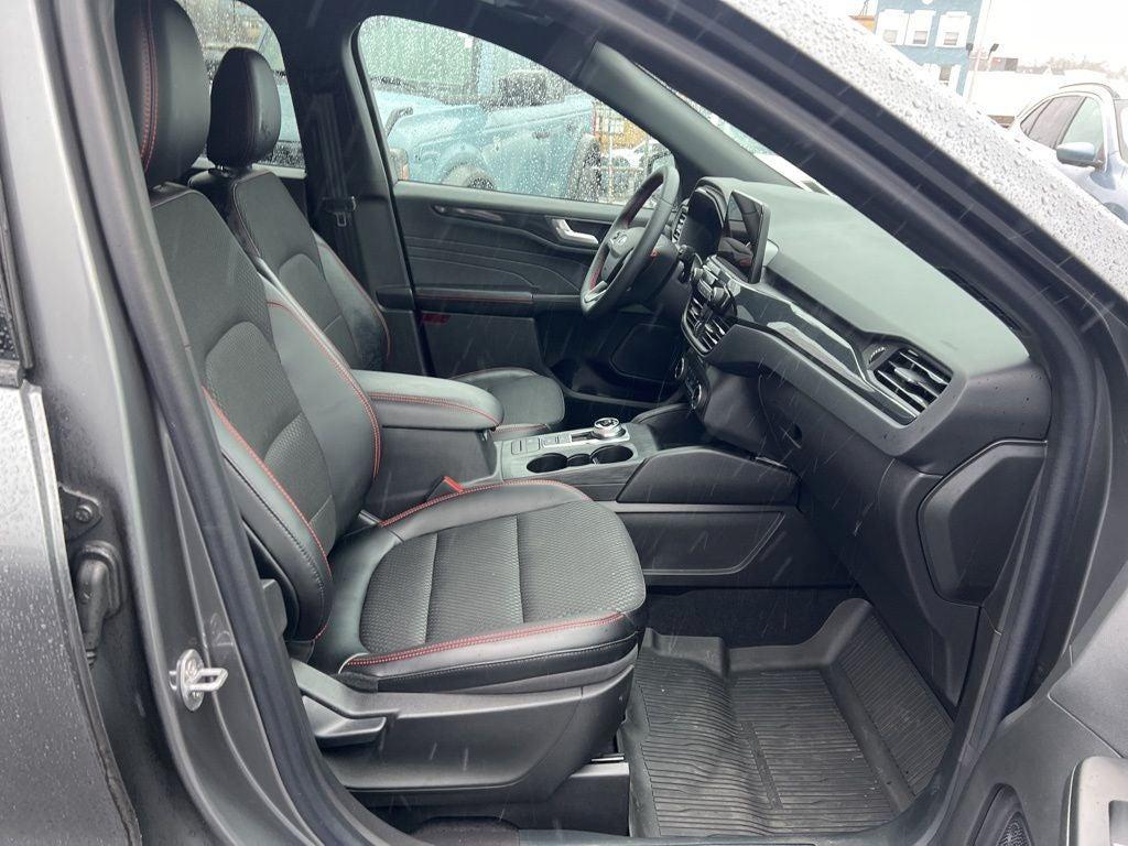 used 2023 Ford Escape car, priced at $26,950