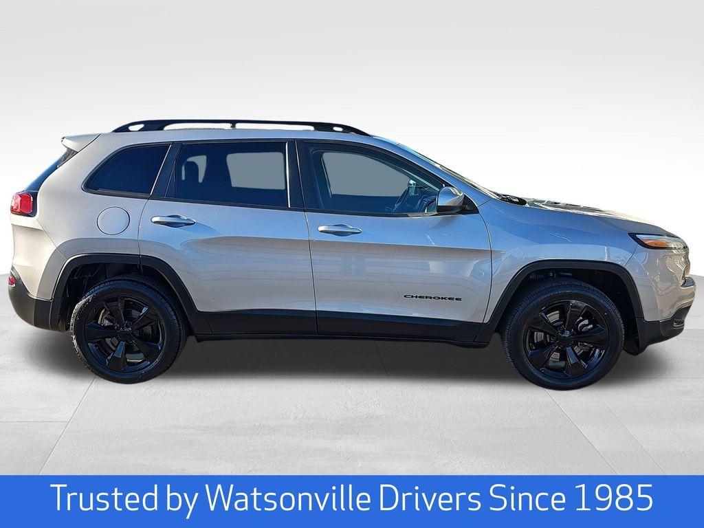 used 2018 Jeep Cherokee car, priced at $9,495