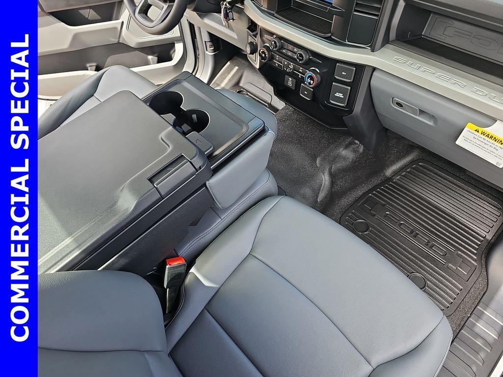 new 2025 Ford F-250 car, priced at $67,965