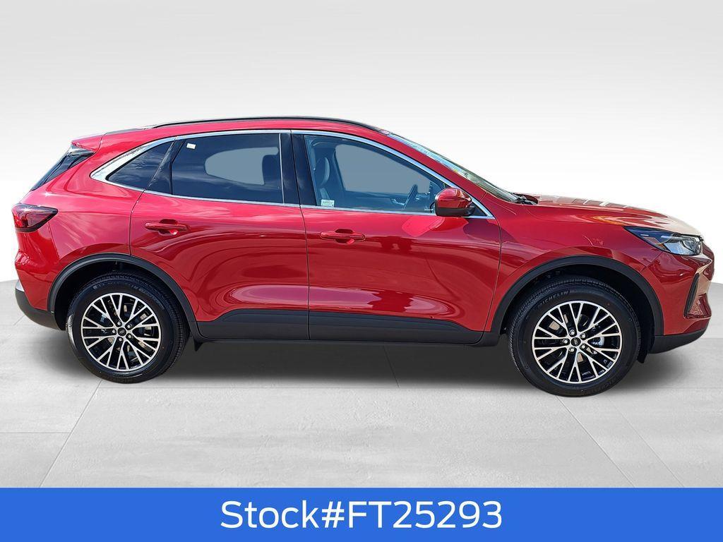 new 2025 Ford Escape car, priced at $29,958