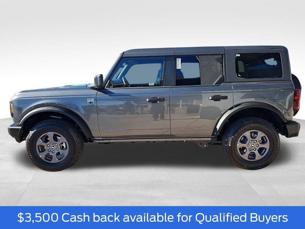 new 2025 Ford Bronco car, priced at $45,760