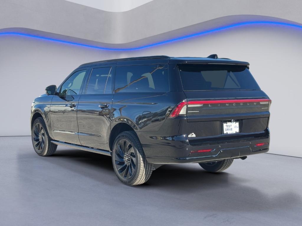 new 2025 Lincoln Navigator L car, priced at $106,633