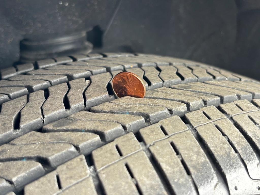 used 2023 Chevrolet Equinox car, priced at $19,742