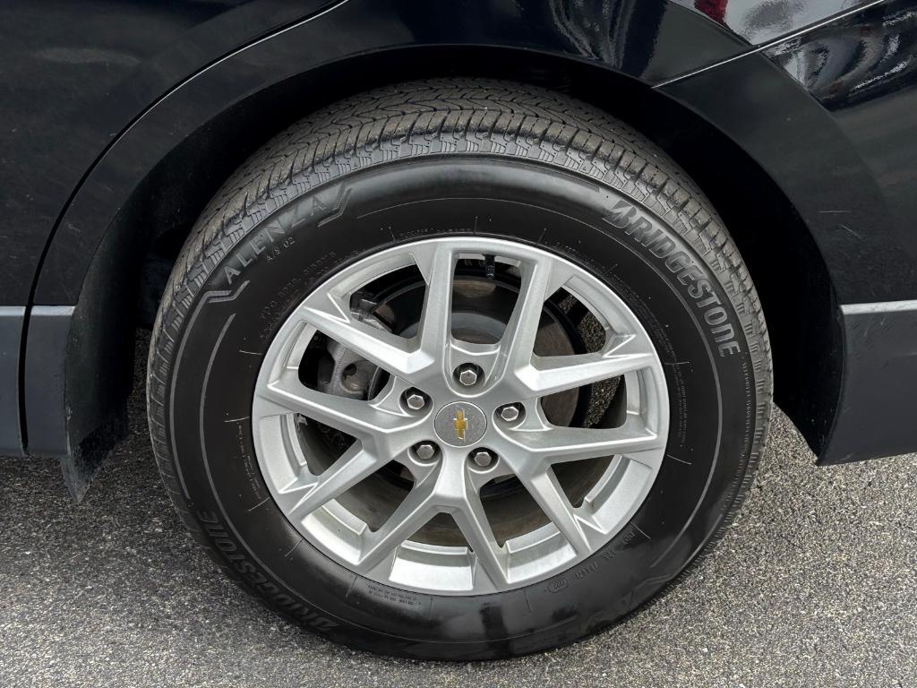 used 2023 Chevrolet Equinox car, priced at $19,742