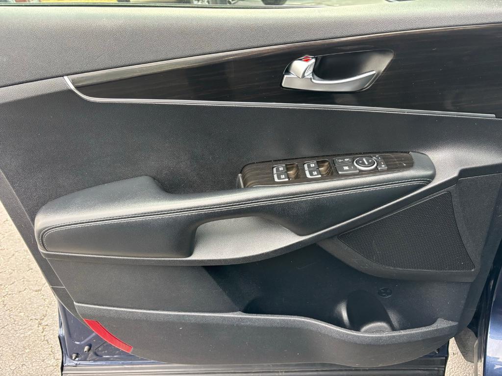 used 2019 Kia Sorento car, priced at $11,273