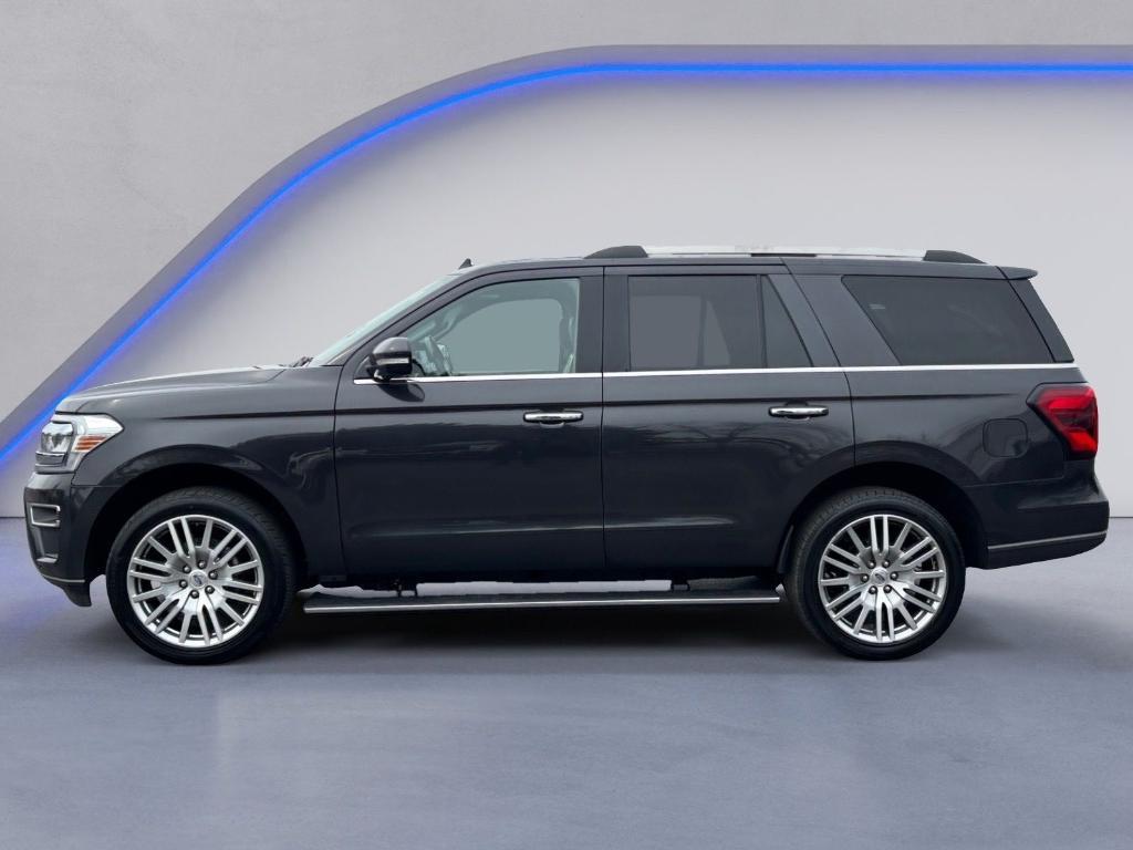 used 2024 Ford Expedition car, priced at $40,500