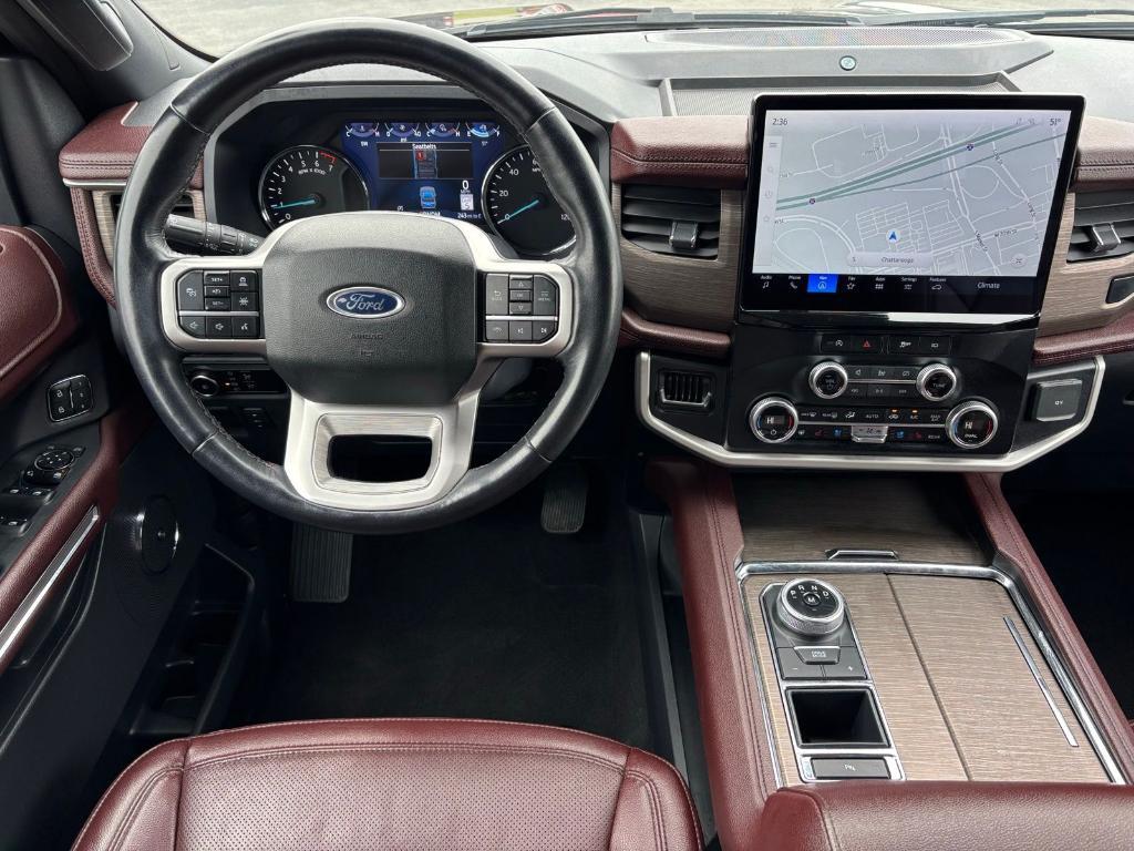 used 2024 Ford Expedition car, priced at $40,500