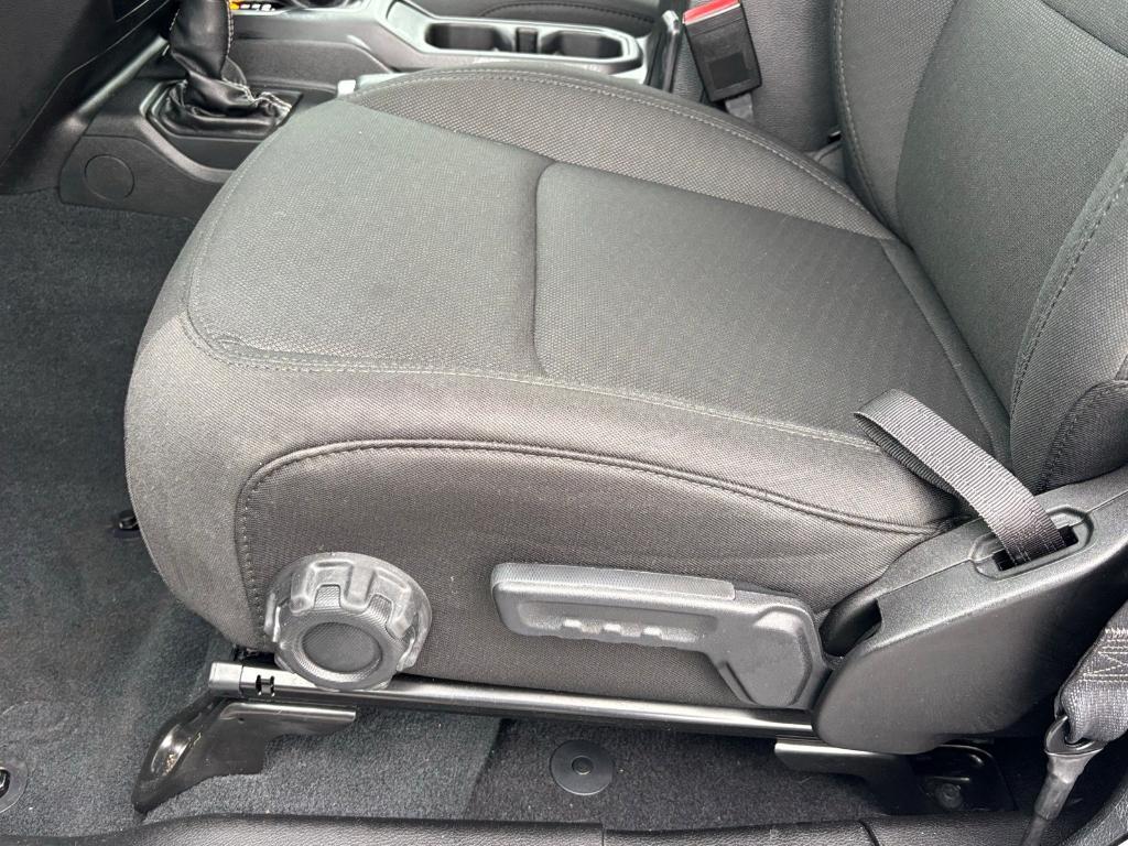 used 2022 Jeep Wrangler Unlimited car, priced at $31,158