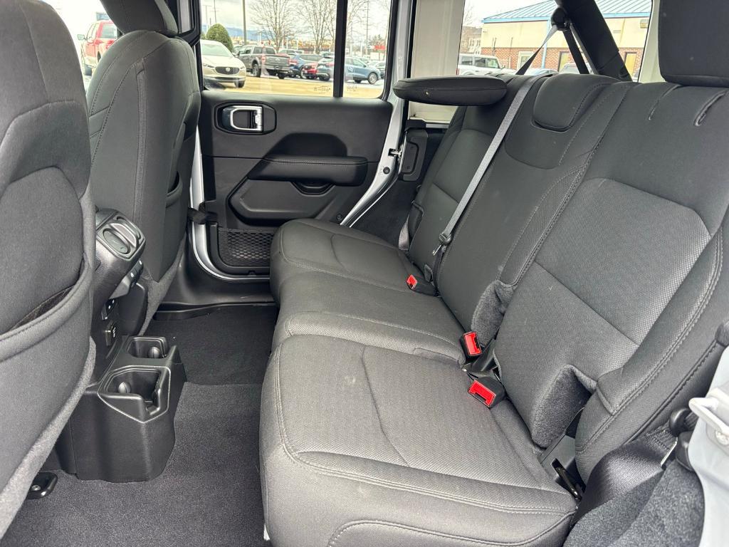 used 2022 Jeep Wrangler Unlimited car, priced at $31,158