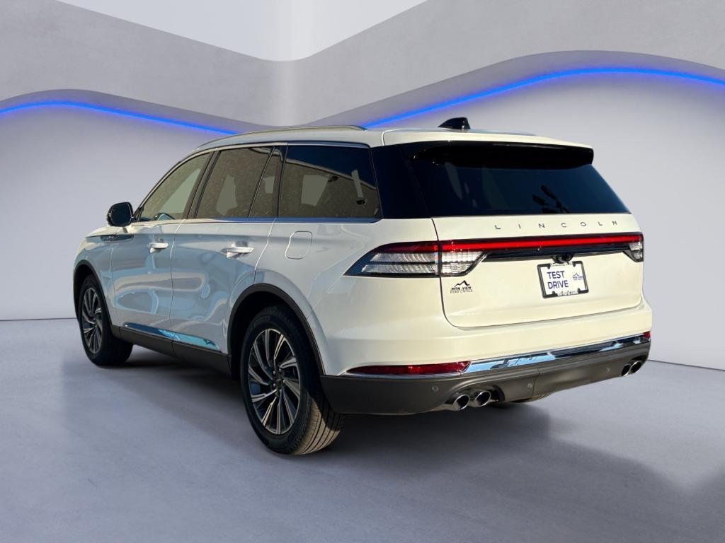 new 2025 Lincoln Aviator car, priced at $58,240