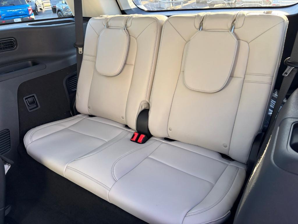 new 2025 Lincoln Aviator car, priced at $58,240