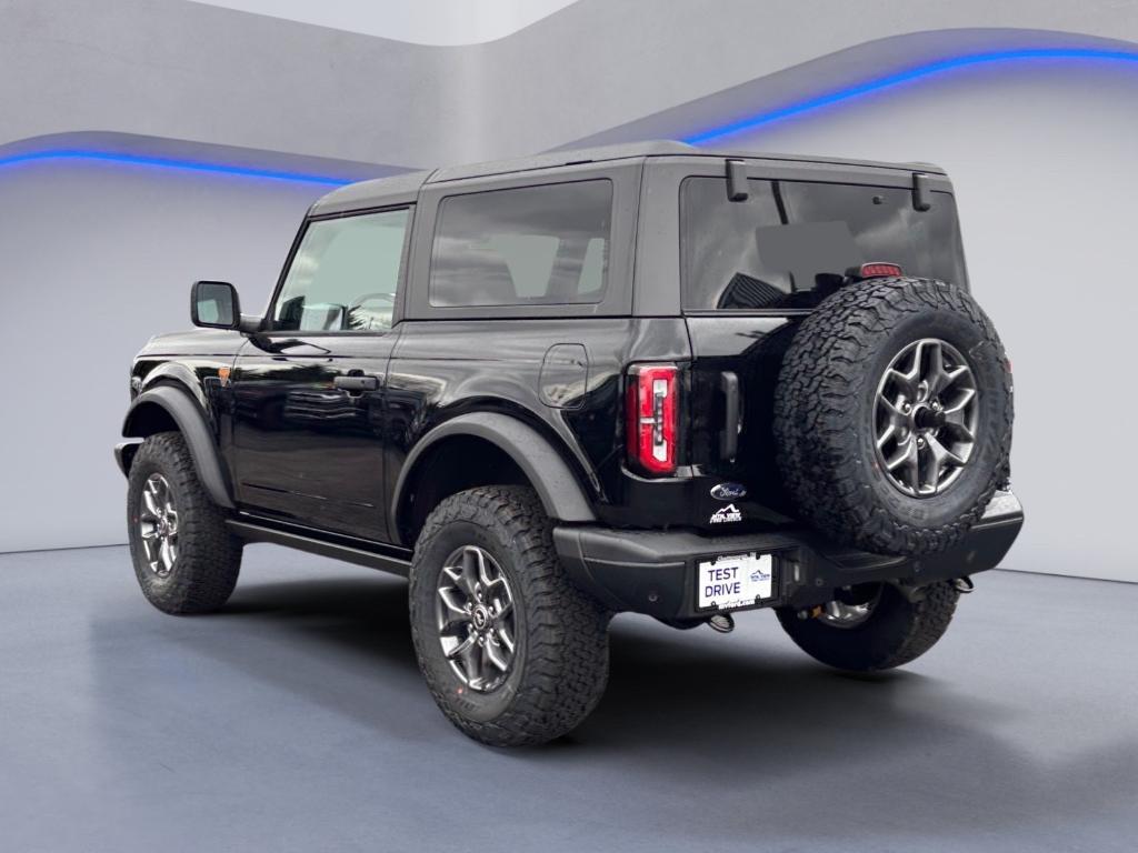 new 2025 Ford Bronco car, priced at $46,697