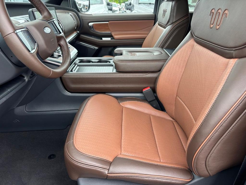 new 2026 Ford Expedition car, priced at $79,239