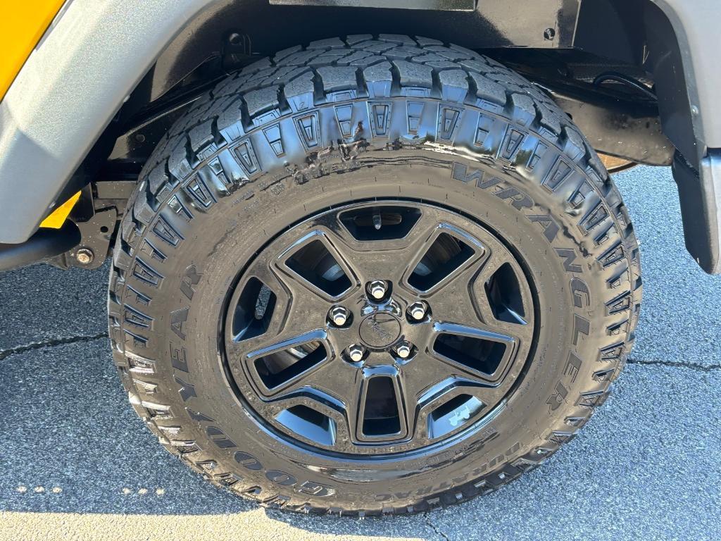 used 2015 Jeep Wrangler car, priced at $15,882