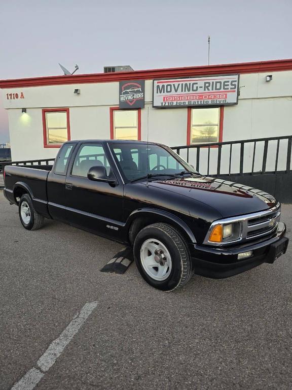 used 1995 Chevrolet S-10 car, priced at $9,991