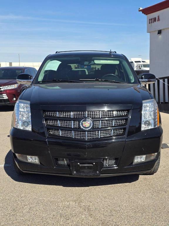 used 2014 Cadillac Escalade car, priced at $17,991