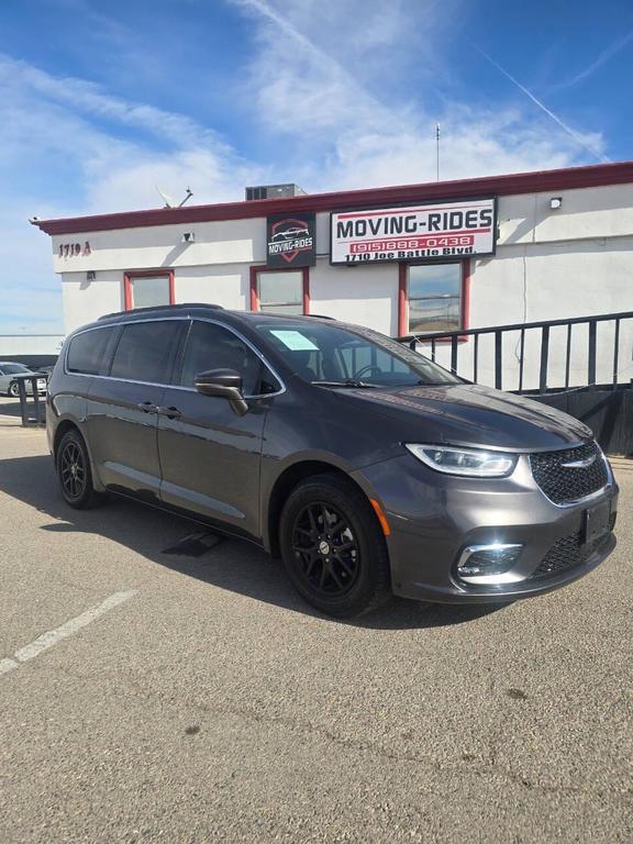 used 2022 Chrysler Pacifica car, priced at $21,991