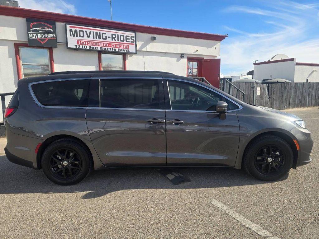 used 2022 Chrysler Pacifica car, priced at $21,991