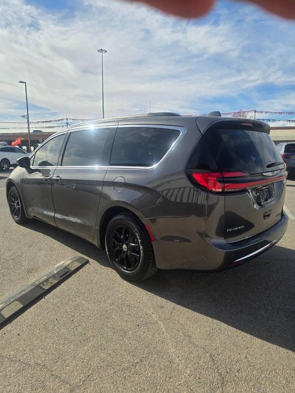 used 2022 Chrysler Pacifica car, priced at $21,991