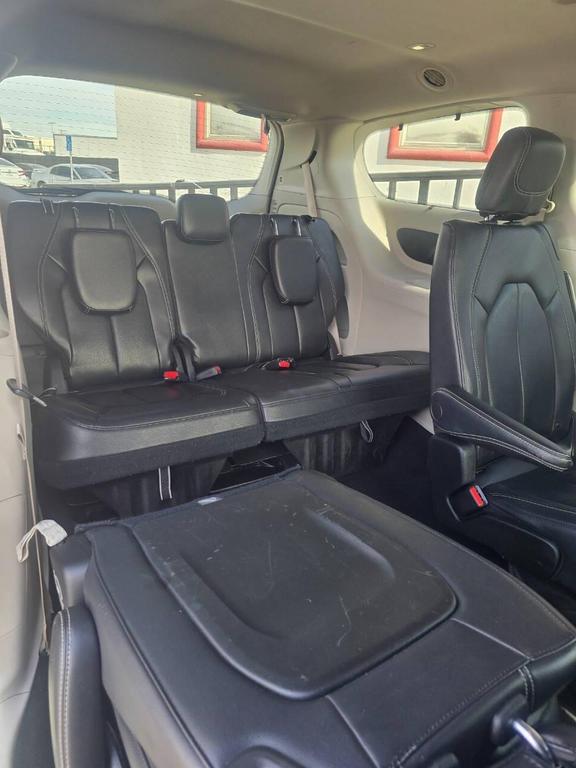 used 2022 Chrysler Pacifica car, priced at $21,991