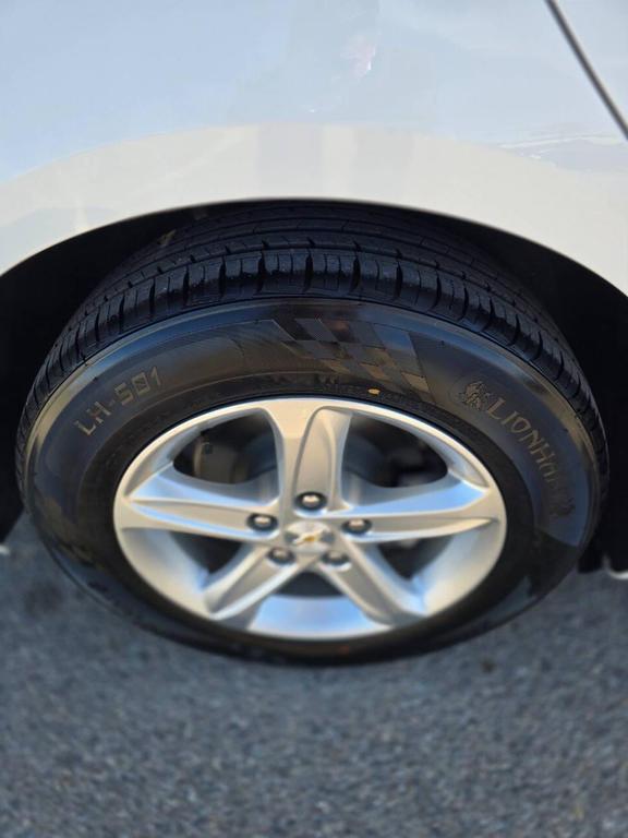 used 2024 Chevrolet Malibu car, priced at $17,991