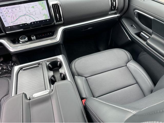 new 2026 Ford Expedition car, priced at $85,435