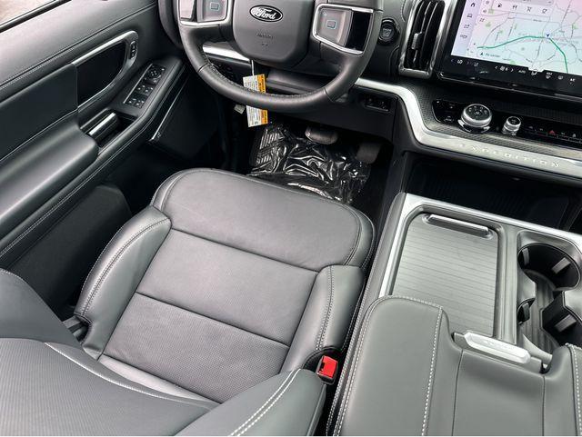 new 2026 Ford Expedition car, priced at $85,435