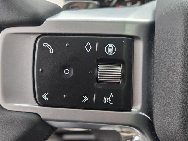 new 2025 Land Rover Discovery car, priced at $69,996