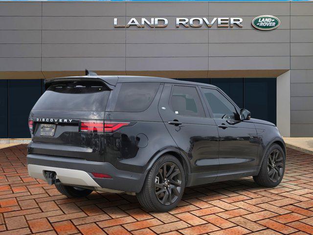 new 2025 Land Rover Discovery car, priced at $69,996
